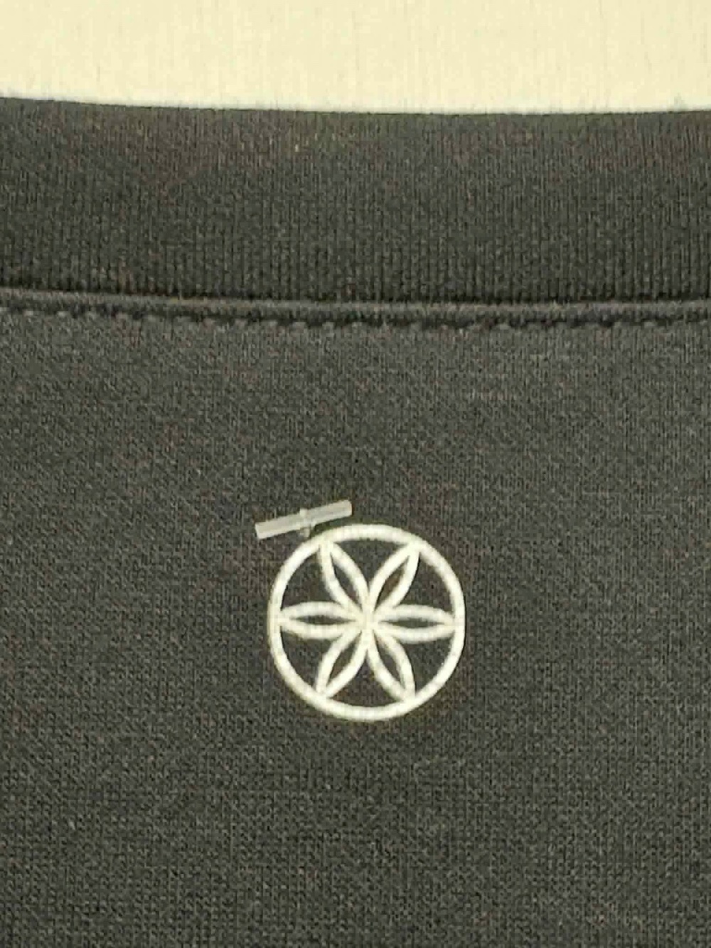 Black GAIAM dress pockets size Large - Picture 4 of 4